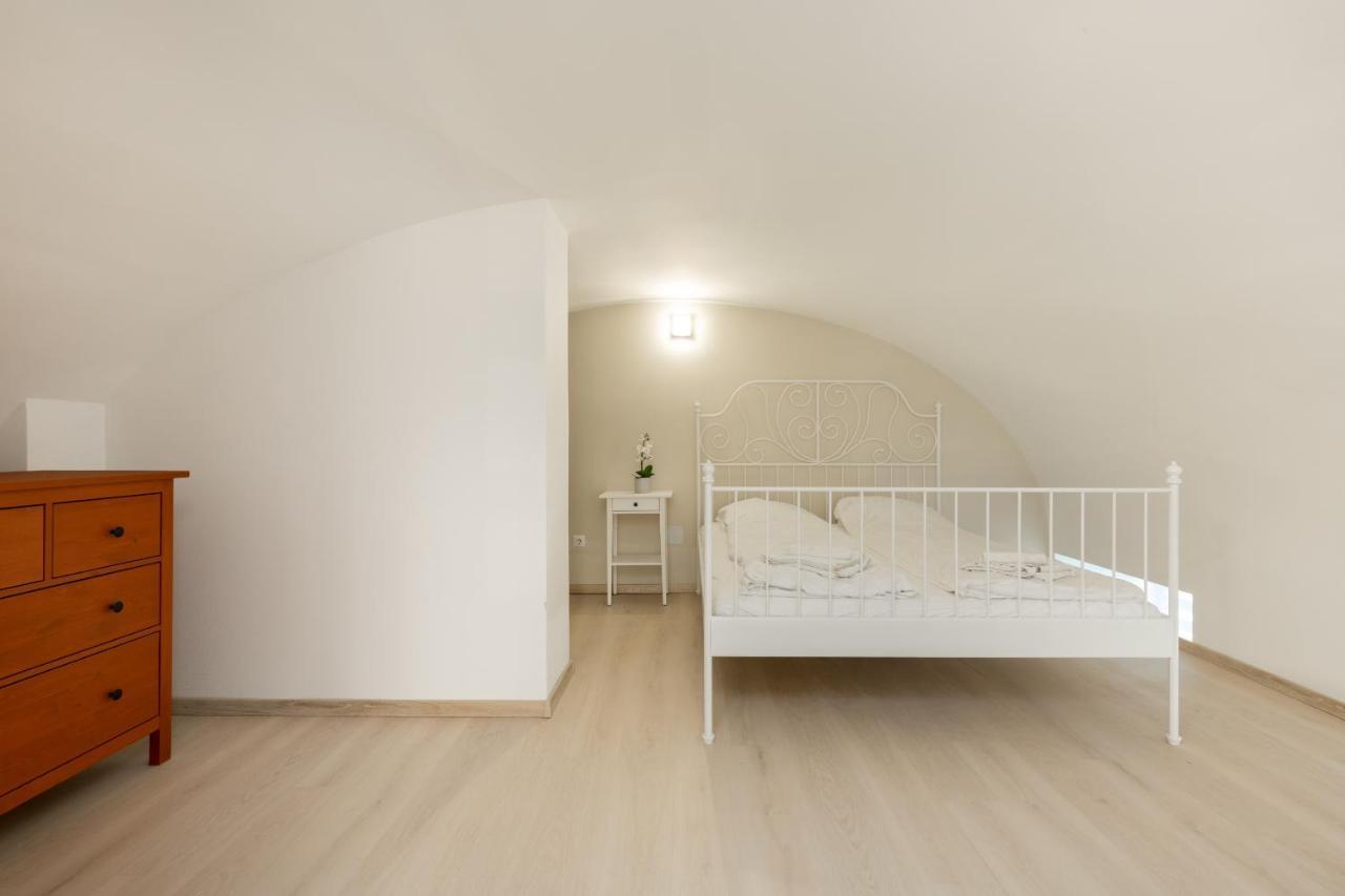 B17 Bajcsy Apartment Budapest Esterno foto